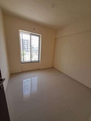 Master Bedroom in 2.5 BHK Apartment at Pharande Felicity Cluster A, Ravet – for Rent