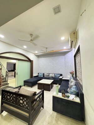 Team Area in 4 BHK Villa at Jodhpur – for Rent