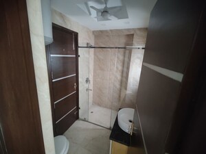 Bathroom in 2 BHK Builder Floor at Dayanand Colony – for Rent