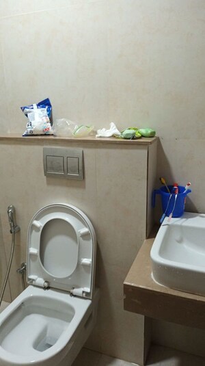 Bathroom in 2 BHK Apartment at Kandivali East – for Rent