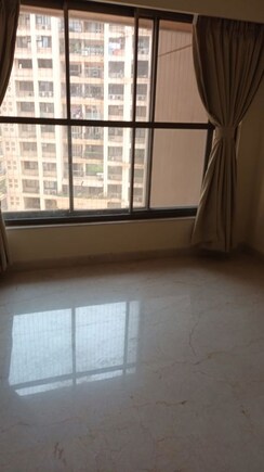 2 BHK Apartment For Rent in Kandivali East