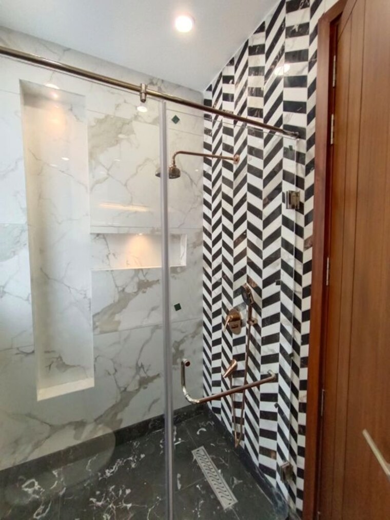 Bathroom, dayanand colony 1 Bedroom 450 Sq.Ft. Builder Floor In Dayanand Colony Delhi 10403783