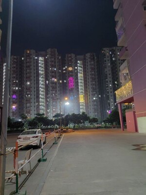 2.5 BHK Apartment For Rent in Raj Nagar Extension