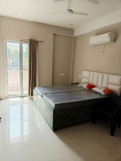 2 BHK Builder Floor For Rent in Kanhai