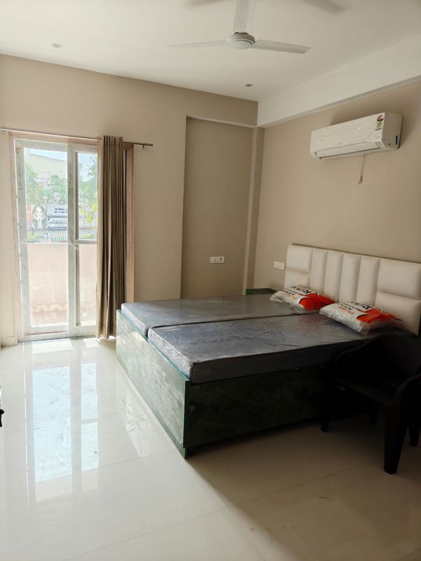 2 BHK Builder Floor For Rent in Kanhai