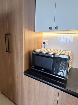 Furnished Amenities in 2 BHK Apartment at SBR Keerthi, Old Madras Road – for Rent