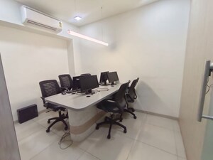  Office Space For Rent in Shilp Corporate Park, Bodakdev