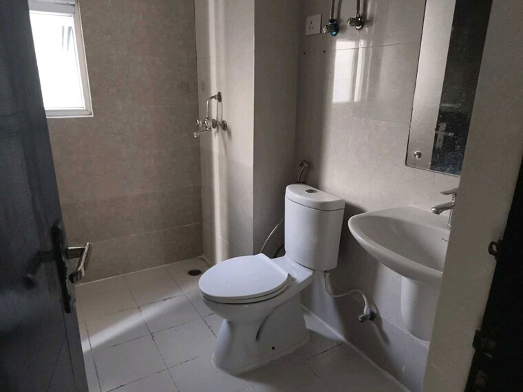 Bathroom, fusion-homes 3 Bedroom 1430 Sq.Ft. Apartment In Tech Zone 4 Greater Noida Greater Noida 10403819