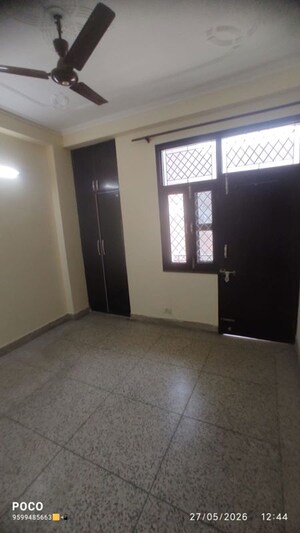Room in 3 BHK Builder Floor at Mehrauli – for Rent