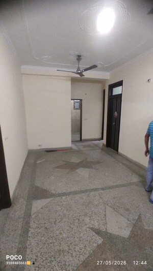 Room in 3 BHK Builder Floor at Mehrauli – for Rent