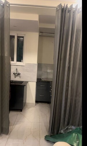 Bathroom in 1 BHK Apartment at Chukkuwala – for Rent