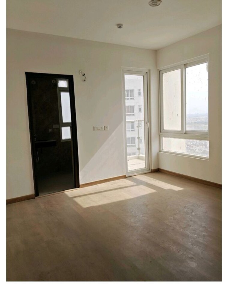 Room, hero-homes-gurgaon 3 Bedroom 1359 Sq.Ft. Apartment In Sector 104 Gurgaon 10404021
