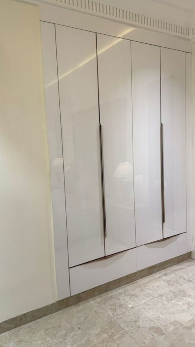 Room, kharar road 3 Bedroom 2121 Sq.Ft. Apartment In Kharar Road Mohali 10379155