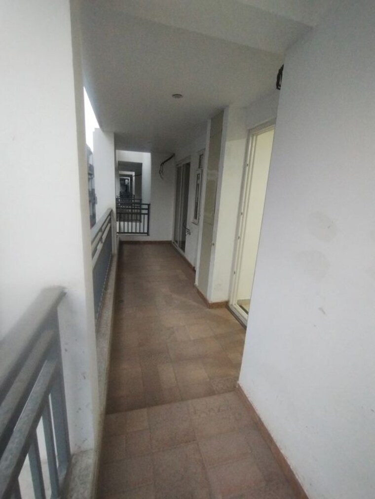 undefined, ambala highway 3 Bedroom 2025 Sq.Ft. Apartment In Ambala Highway Zirakpur 10379421
