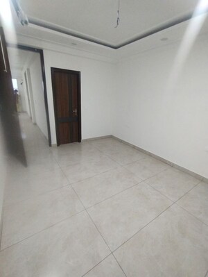 Room in 3 BHK Apartment at Ambala Highway – for Sale