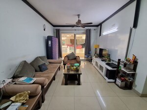 Team Area in 2 BHK Apartment at Sumadhura Essenza, Hosur Road – for Rent