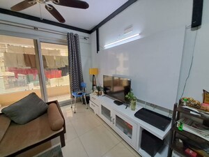 Team Area in 2 BHK Apartment at Sumadhura Essenza, Hosur Road – for Rent