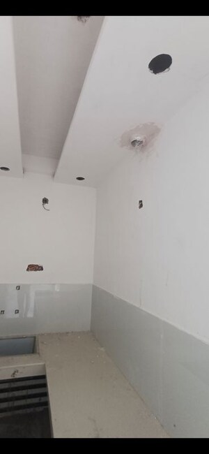 4 BHK Independent House For Sale in Molarband Extension