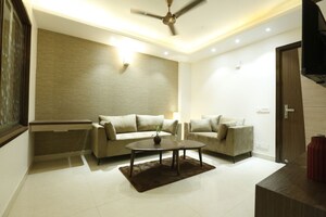 Living Room in 1 BHK Builder Floor at DLF Atria, Dlf Phase ii – for Rent