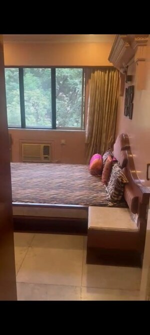 Bedroom in 6 BHK Apartment at Hiranandani Gardens Lotus, Powai – for Sale