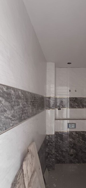 4 BHK Independent House For Sale in Molarband Extension