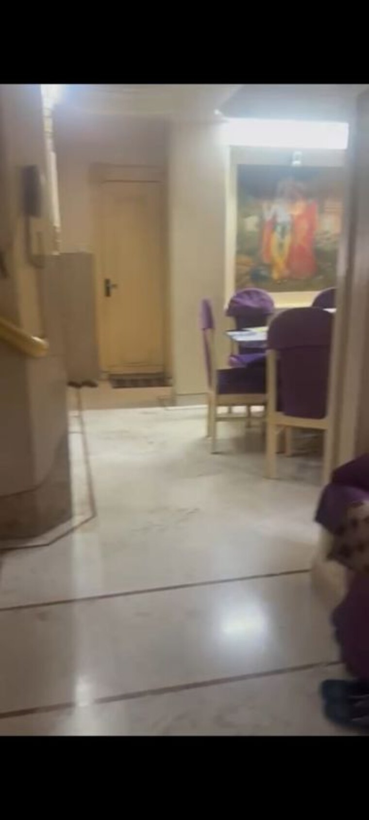 Living Room, hiranandani-gardens-lotus 6 Bedroom 1700 Sq.Ft. Apartment In Powai Mumbai 10404266