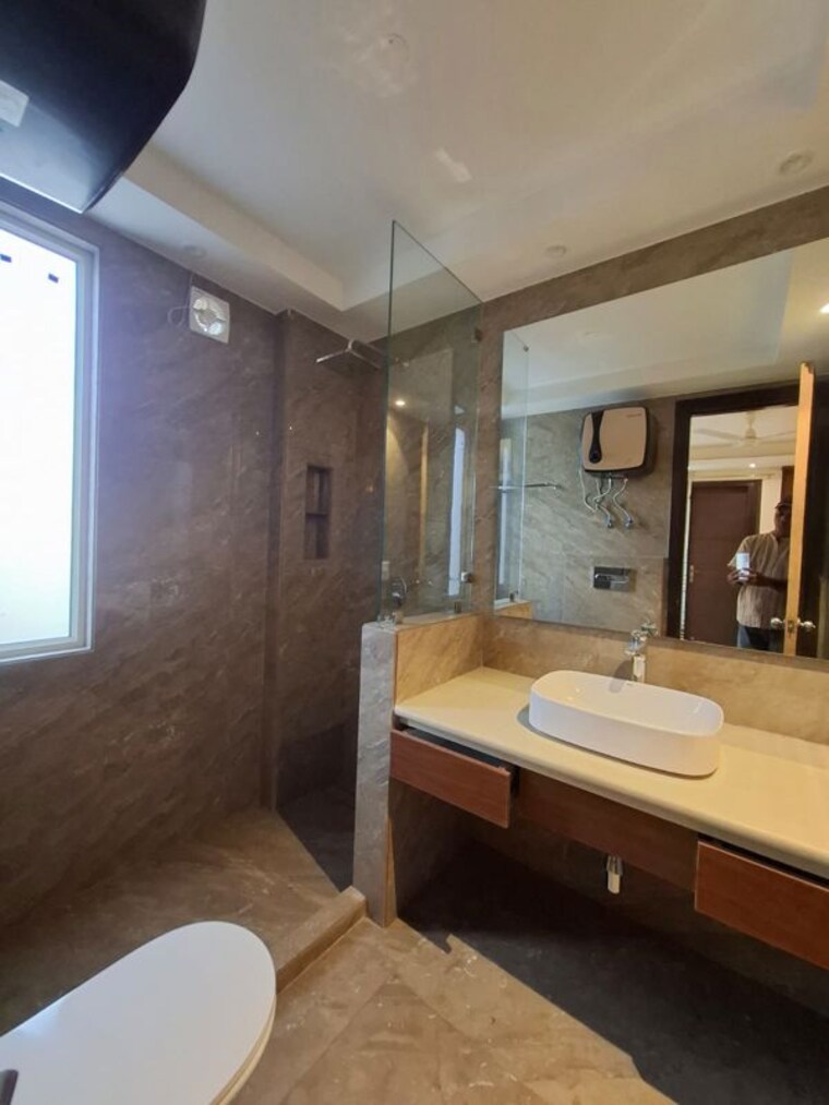 Bedroom, new friends colony 4 Bedroom 2700 Sq.Ft. Builder Floor In New Friends Colony Delhi 10404319