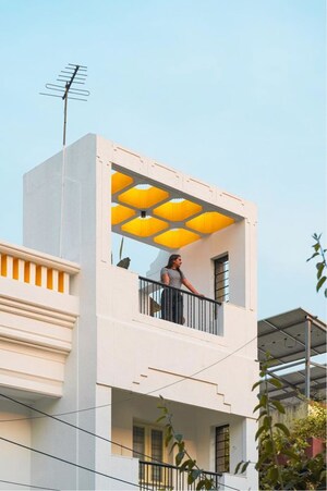 Office Space – Exterior View View at Jai Prakash Nagar - for Rent