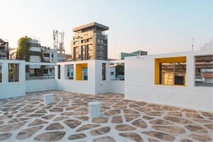  Office Space – Exterior View View at Jai Prakash Nagar - for Rent