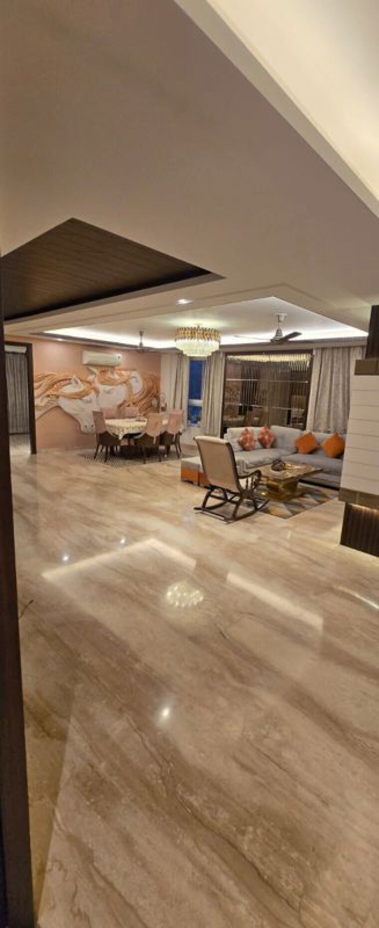  Parking, dlf-royale-residences 4 Bedroom 3600 Sq.Ft. Builder Floor In Dlf Phase I Gurgaon 10404278