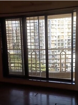 2 BHK Apartment For Rent in Tharwani Riviera, Kharghar
