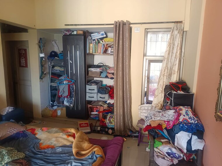 Living Room, twinkle-towers-chs 2 Bedroom 950 Sq.Ft. Apartment In Kailash Nagar Thane 10404359