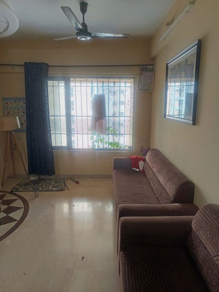 Living Room, twinkle-towers-chs 2 Bedroom 950 Sq.Ft. Apartment In Kailash Nagar Thane 10404359