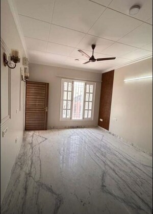 Bedroom in 4 BHK Builder Floor at Sector 37 – for Rent