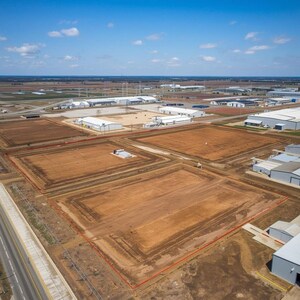  Industrial Plot – Exterior View View at Wagle Industrial Estate - for Sale