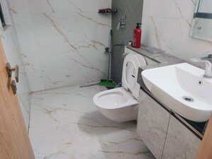 Bathroom in 3 BHK Apartment at M3M Heights, Sector 65 – for Rent