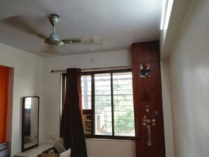 Bedroom in 2 BHK Apartment at Sindhi Society, Chembur – for Rent