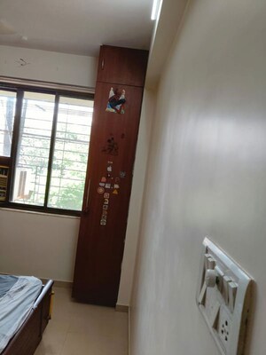Bedroom in 2 BHK Apartment at Sindhi Society, Chembur – for Rent