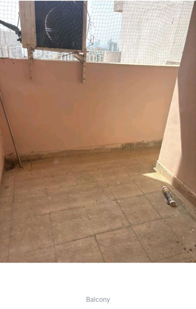 Bathroom, sector 82 3 Bedroom 1700 Sq.Ft. Apartment In Sector 82 Noida 10404399