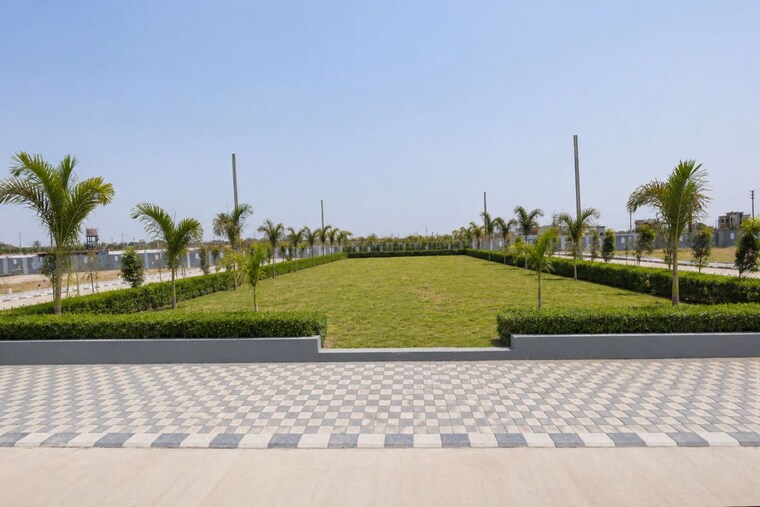Garden, ringnodiya  1250 Sq.Ft. Plot In Ringnodiya Indore 10389807