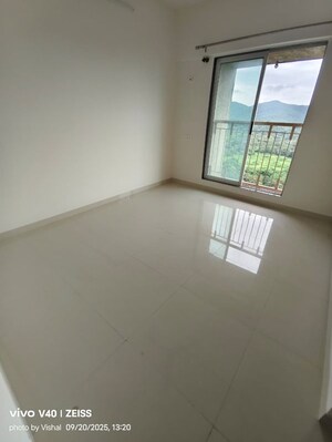 Room in 1 BHK Apartment at Vihang Valley Indus, Kasarvadavali – for Rent