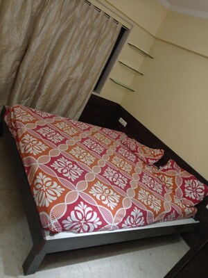 Bedroom in 3 BHK Apartment at Bholenath Aryan Anchal, Chembur – for Rent