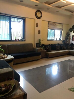 Living Room in 3 BHK Apartment at Dhantoli – for Rent