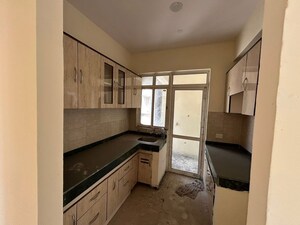 Kitchen in 4 BHK Apartment at Jaypee Green Wish town Klassic, Sector 134 – for Rent