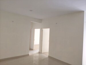 Room in 3 BHK Apartment at Pardos Okas Residency, Sushant Golf City – for Rent