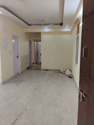 Room in 4 BHK Apartment at Dwarka – for Rent