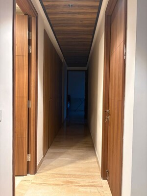 Building Lobby in 3 BHK Apartment at Ambience Creacions, Sector 22 – for Rent