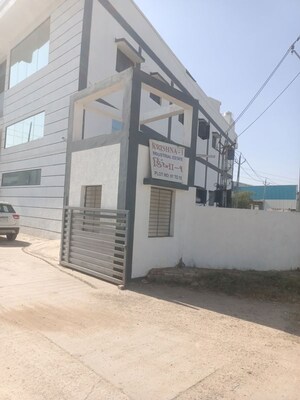  Independent House For Sale in Singarwa
