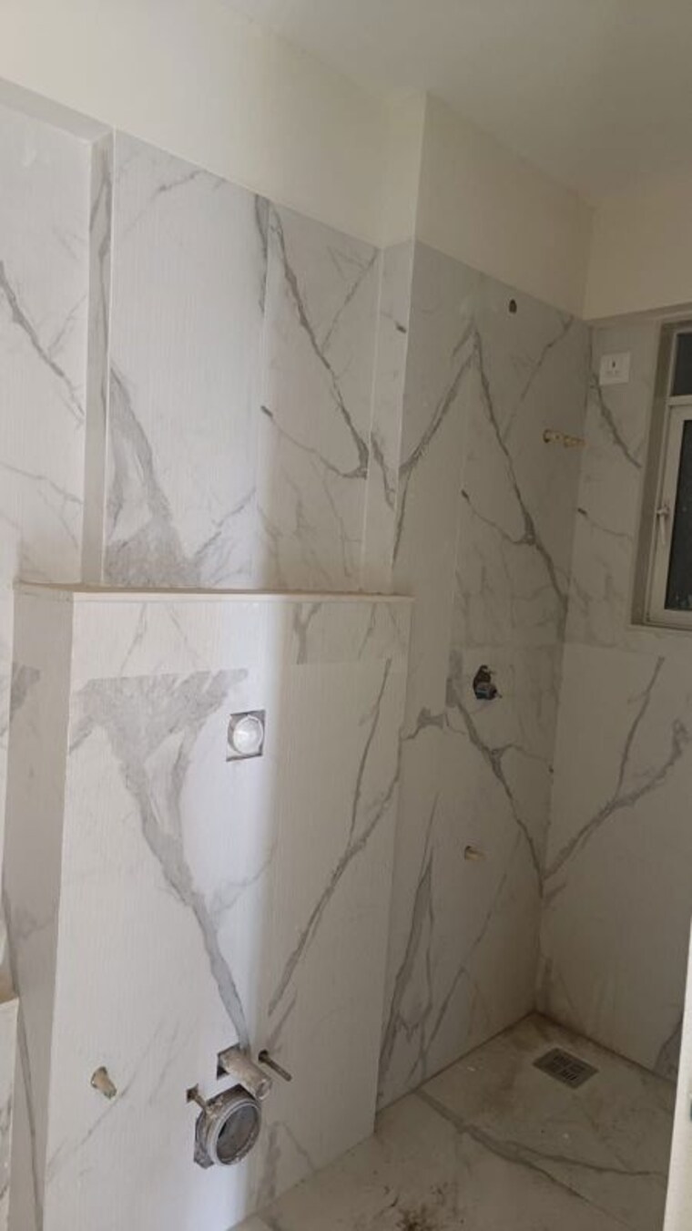 Bathroom, swastik-platinum-apartment 3 Bedroom 1100 Sq.Ft. Apartment In Vikhroli East Mumbai 10404797