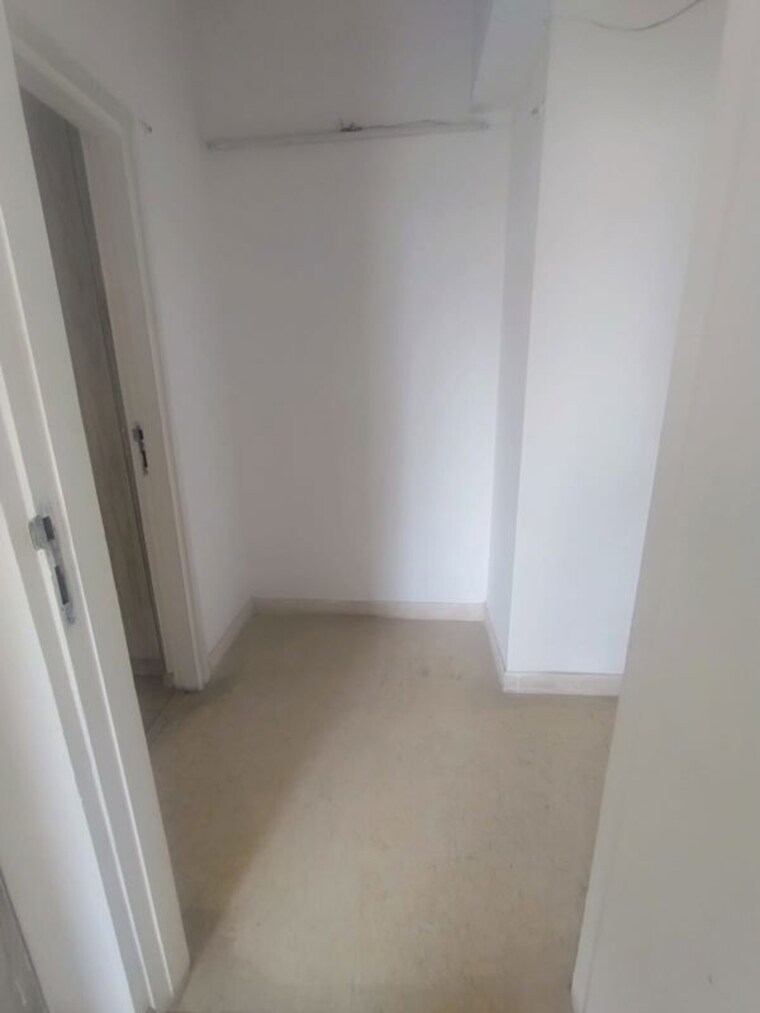 Common Area, dlf-regal-gardens 3 Bedroom 1790 Sq.Ft. Apartment In Sector 90 Gurgaon 10404827